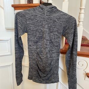 Athleta Charcoal Long Sleeve Top